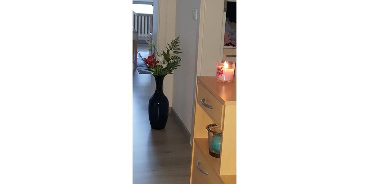 Etagenwohnung Emden - 4 Zimmer, 75 m&sup2;, 650&euro; | Angebot:25853392