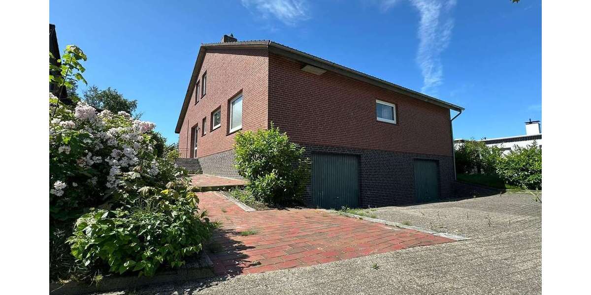 Einfamilienhaus Weener - 8 Zimmer, 208 m&sup2;, 348.000&euro; | Angebot:23109803