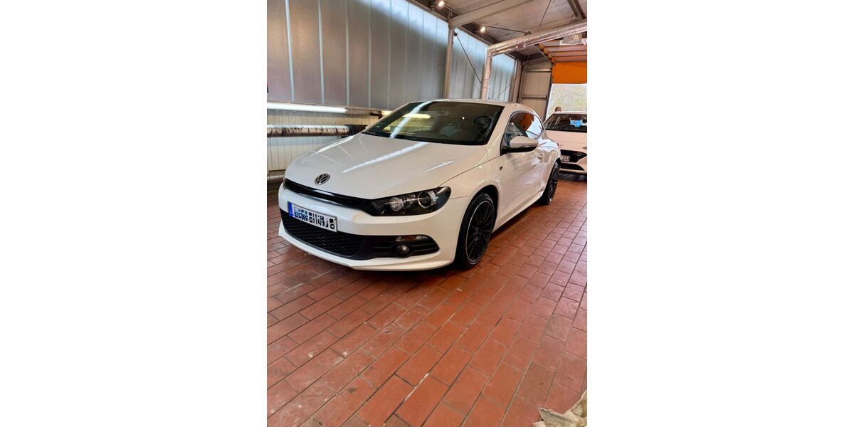 VW Scirocco 172.550 km 10.999 &euro; Hesel 26835