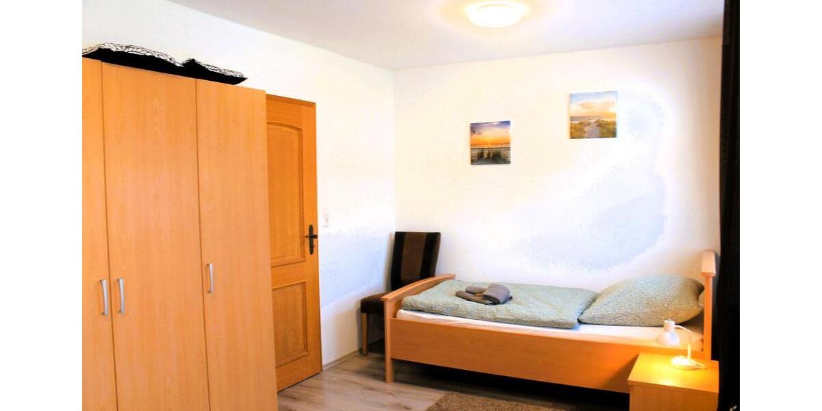 Etagenwohnung Ihlow - 3 Zimmer, 84 m&sup2;, 780&euro; | Angebot:26312457