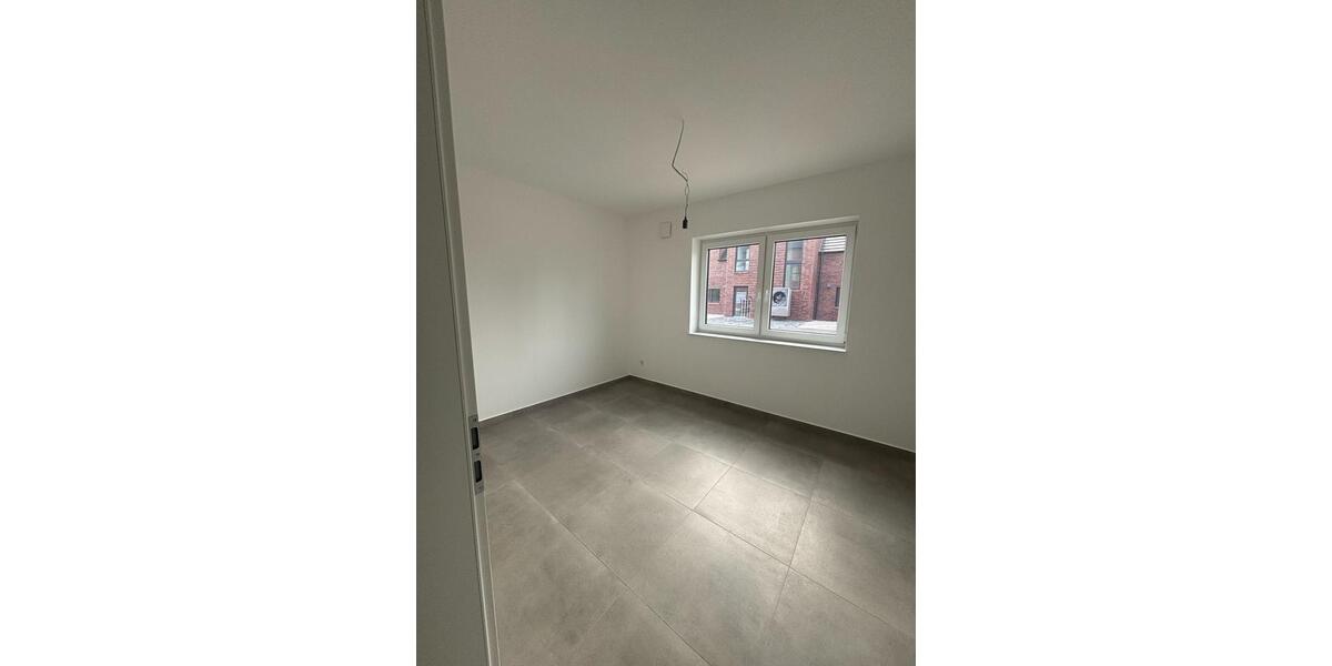 Erdgeschoßwohnung Westoverledingen - 3 Zimmer, 70 m&sup2;, 900&euro; | Angebot:25903320