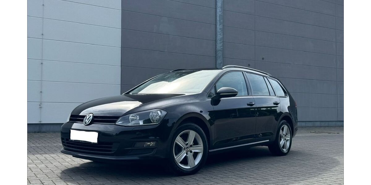 VW Golf 297.000 km 6.599 &euro; Upgant-Schott 26529