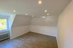 Dachgeschoßwohnung Aurich - 4 Zimmer, 108 m&sup2;, 1.250&euro; | Angebot:27615138