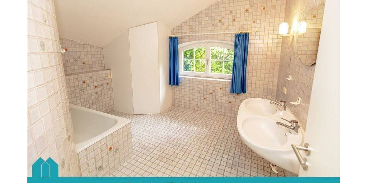 Mehrfamilienhaus, Wohnhaus Aurich Egels - 8 Zimmer, 328 m&sup2;, 890.000&euro; | Angebot:25680080