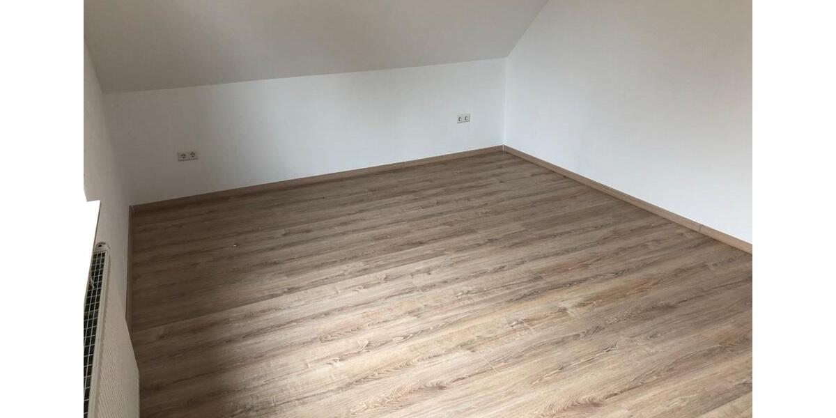 Doppelhaushälfte Westoverledingen - 4 Zimmer, 120 m&sup2;, 299.000&euro; | Angebot:25873741