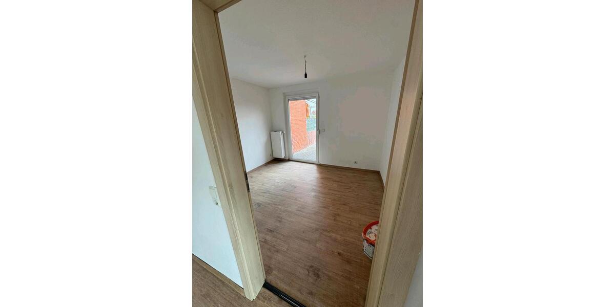 Doppelhaushälfte Weener - 4 Zimmer, 96 m&sup2;, 139.000&euro; | Angebot:26507326