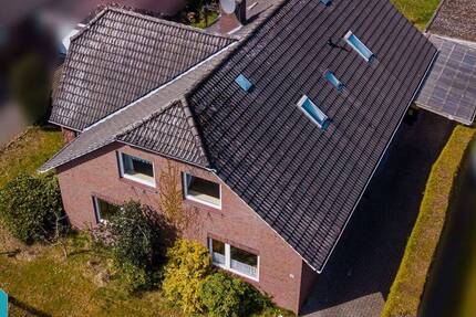 Haus Aurich Haxtum - 8 Zimmer, 249 m&sup2;, 429.000&euro; | Angebot:26171163