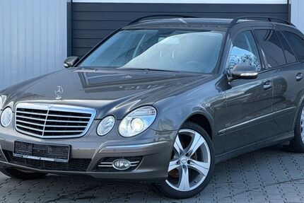 Mercedes-Benz E 200 212.888 km 5.500 &euro; Georgsheil 26624