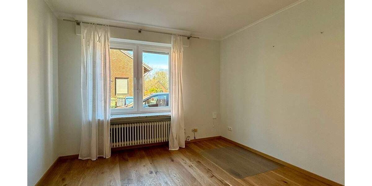 Einfamilienhaus Aurich Innenstadt - 5 Zimmer, 143 m&sup2;, 299.000&euro; | Angebot:25880084