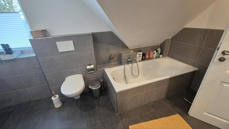 Doppelhaushälfte Moormerland - 4 Zimmer, 125 m&sup2;, 1.200&euro; | Angebot:26087227