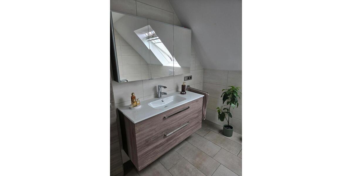 Doppelhaushälfte Emden Tholenswehr - 5 Zimmer, 116 m&sup2;, 305.000&euro; | Angebot:26136957