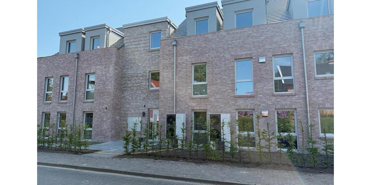 Etagenwohnung Aurich Egels und Wallinghausen - 3 Zimmer, 72 m&sup2;, 900&euro; | Angebot:26693504