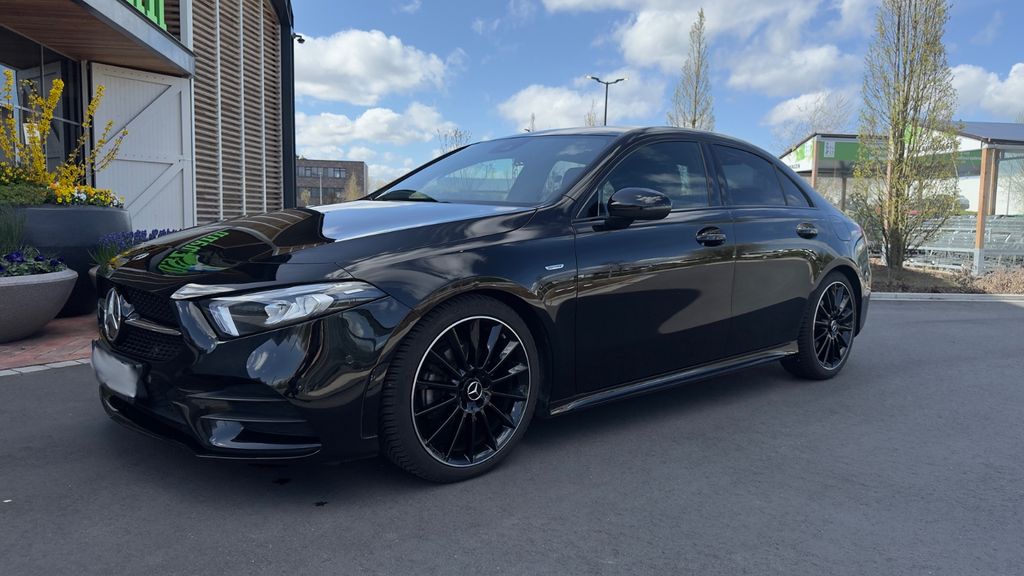 Mercedes-Benz A 200 27.626 km 29.500 &euro; Emden 26725