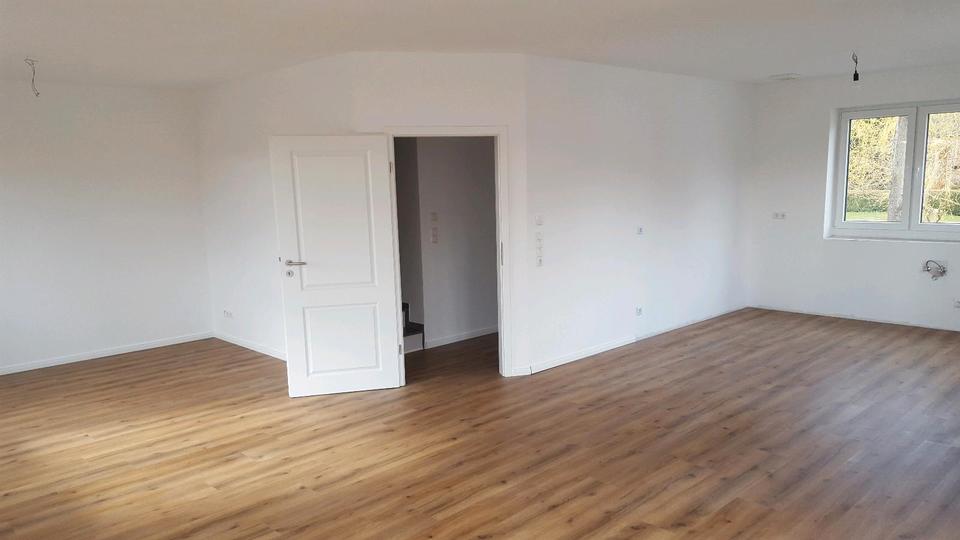 Doppelhaushälfte Moormerland - 4 Zimmer, 125 m&sup2;, 1.200&euro; | Angebot:26087227