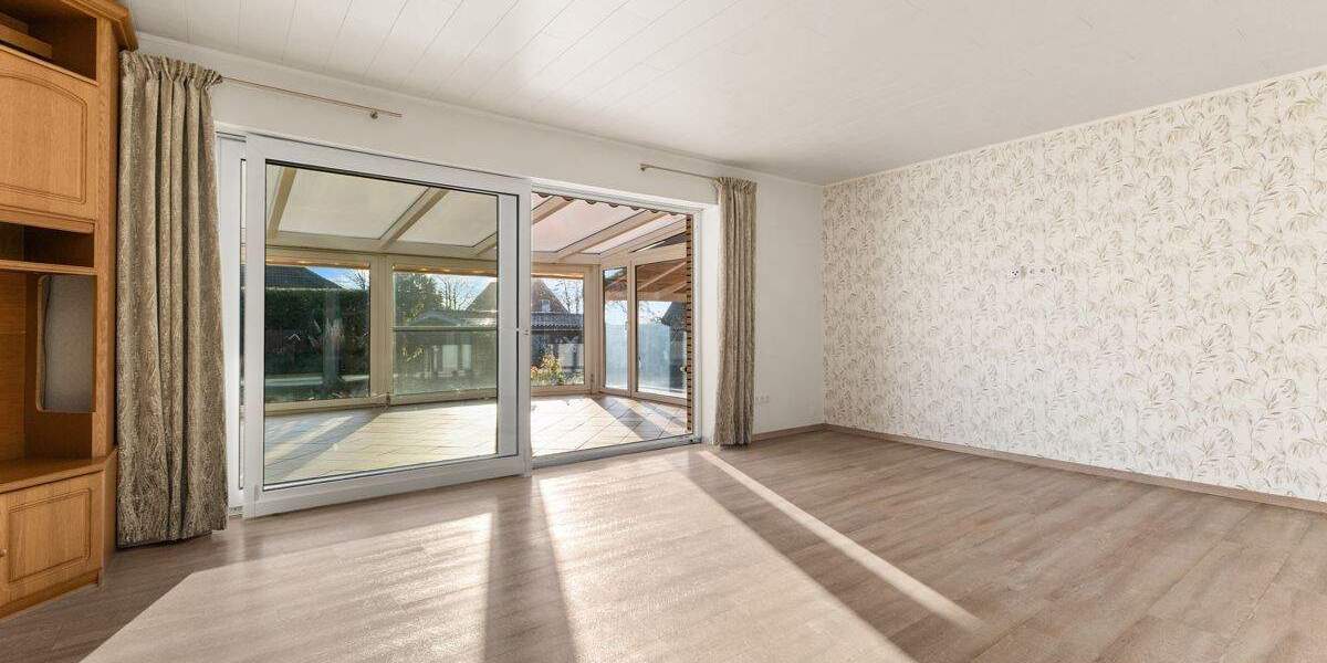 Mehrfamilienhaus, Wohnhaus Osteel - 9 Zimmer, 210 m&sup2;, 419.000&euro; | Angebot:25679583