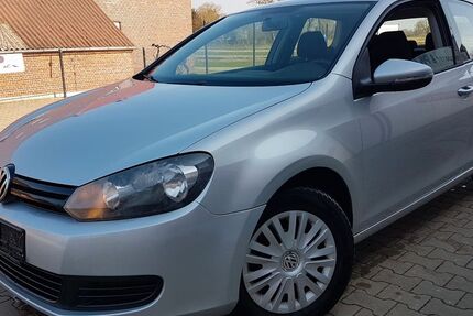 VW Golf 94.000 km 4.980 &euro; Westoverledingen 26810