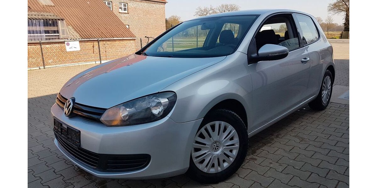 VW Golf 94.000 km 4.980 &euro; Westoverledingen 26810