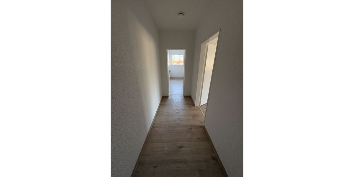 Etagenwohnung Emden Tholenswehr - 2 Zimmer, 58 m&sup2;, 389&euro; | Angebot:25858322