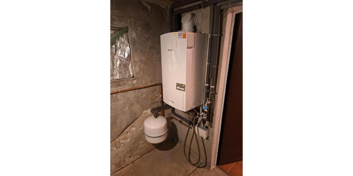 Einfamilienhaus Ihlow - 11 Zimmer, 150 m&sup2;, 135.000&euro; | Angebot:26992016