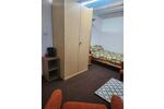 Dachgeschoßwohnung Norden - 2 Zimmer, 90 m&sup2;, 25&euro; | Angebot:26690130