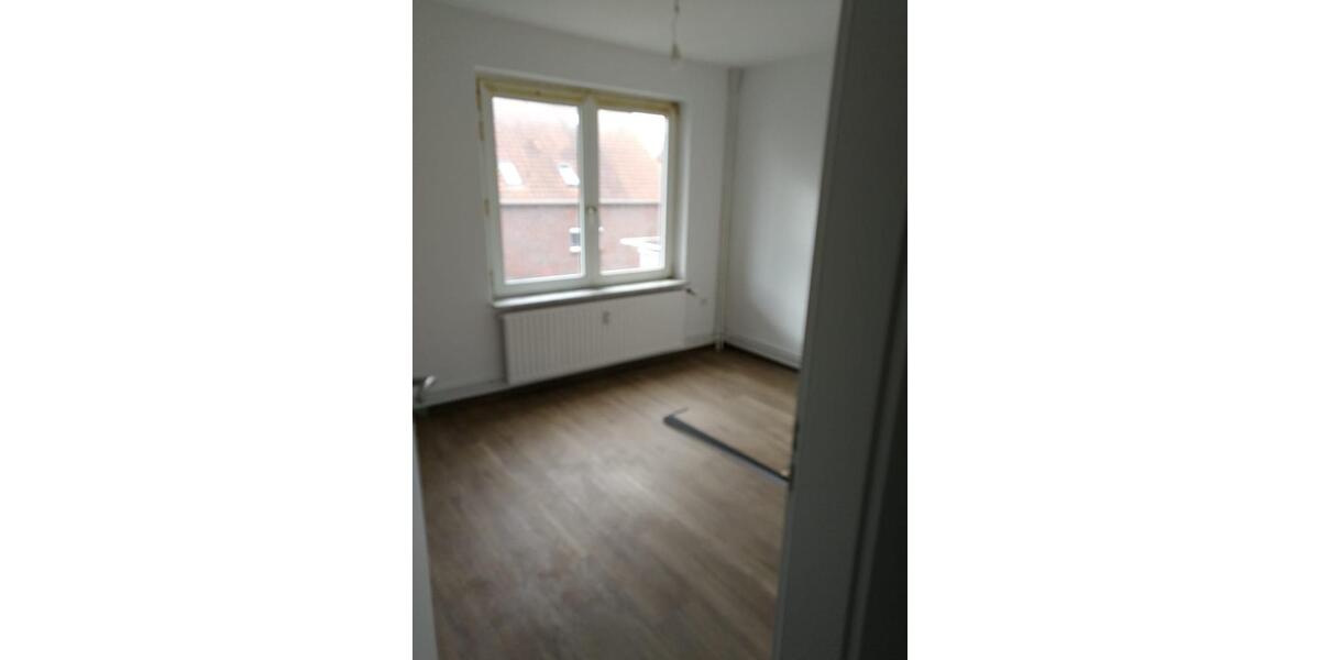 Etagenwohnung Emden - 3 Zimmer, 61 m&sup2;, 580&euro; | Angebot:25753503