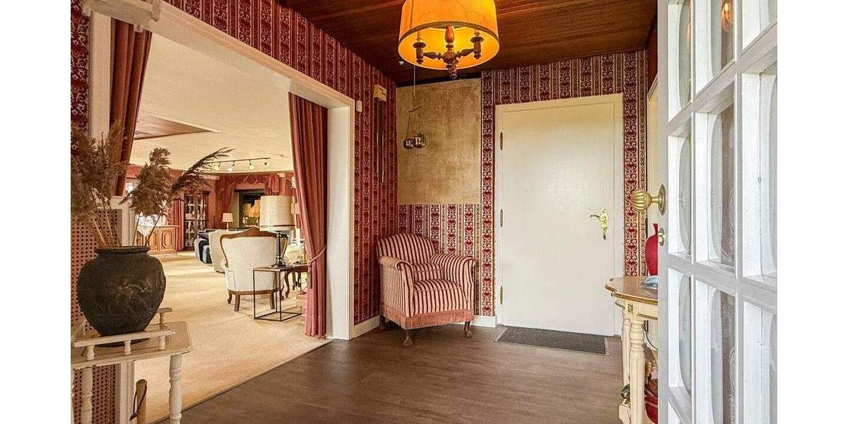 Bungalow Südbrookmerland / Münkeboe Moorhusen - 5 Zimmer, 300 m&sup2;, 399.000&euro; | Angebot:25692654