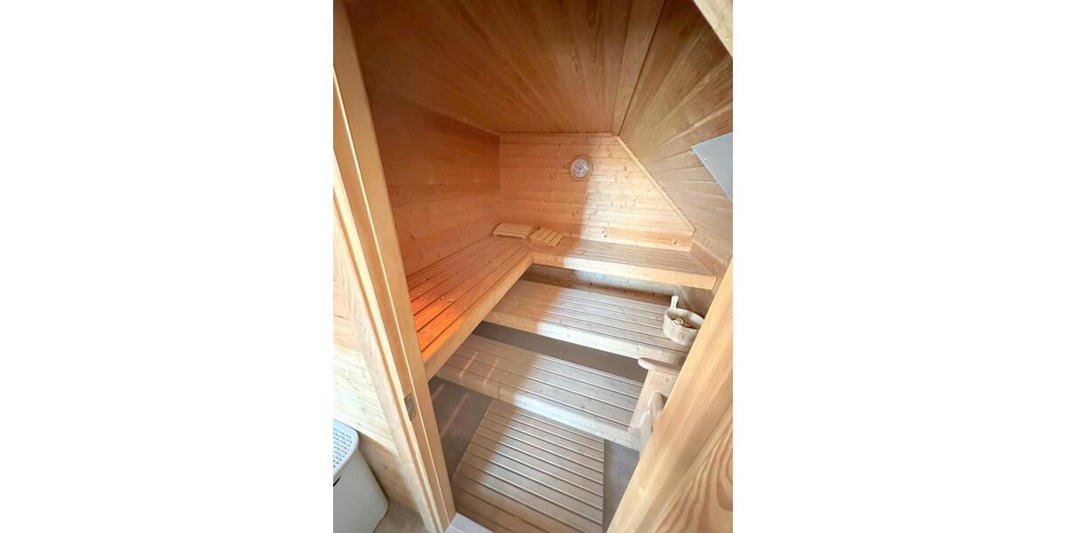 Doppelhaushälfte Emden - 6 Zimmer, 239 m&sup2;, 599.000&euro; | Angebot:26112405