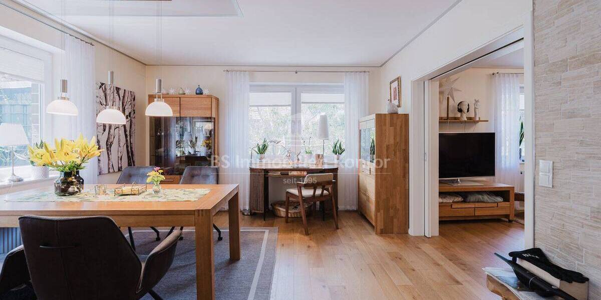 Einfamilienhaus Leer (Ostfriesland) Loga - 6 Zimmer, 171 m&sup2;, 595.000&euro; | Angebot:25693645