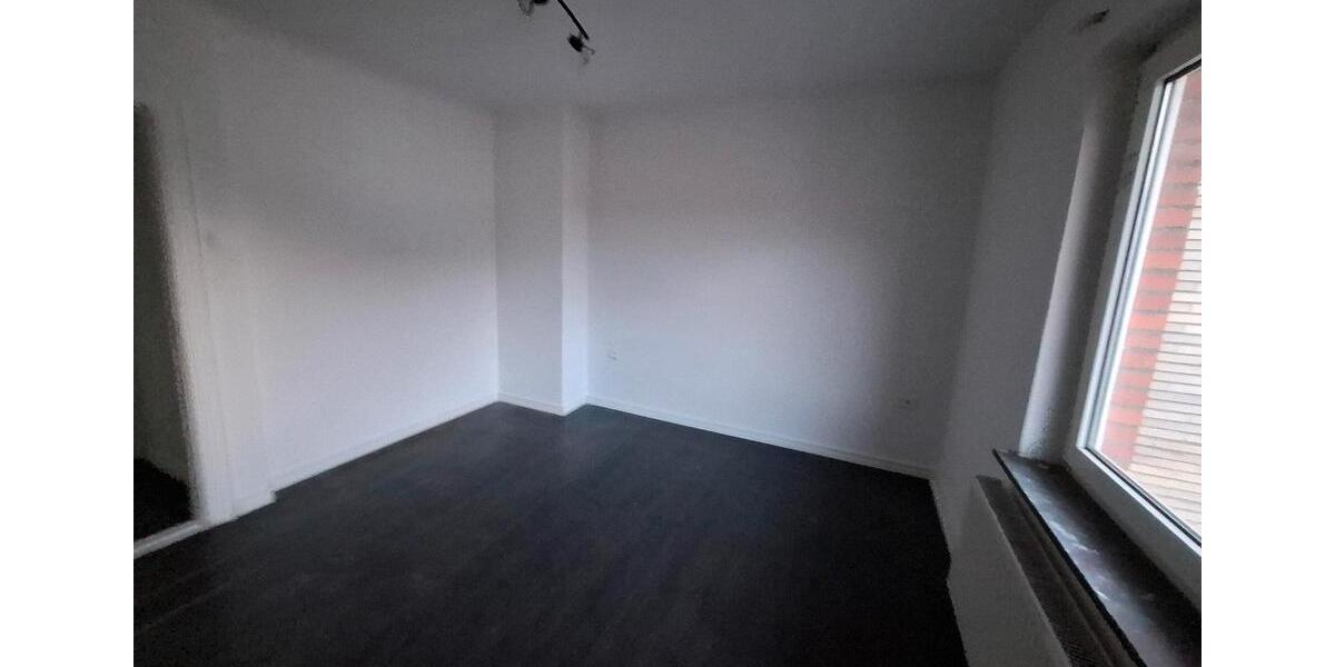 Etagenwohnung Emden - 2 Zimmer, 50 m&sup2;, 390&euro; | Angebot:25640480