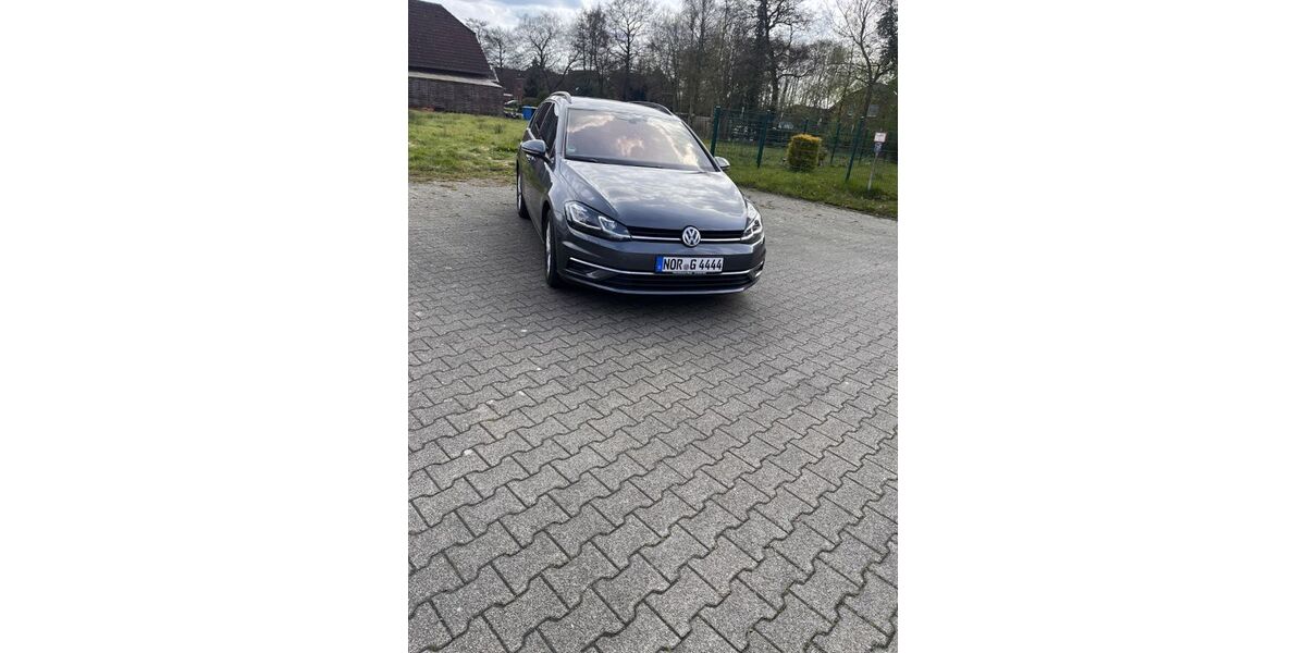 VW Golf 193.000 km 10.699 &euro; Südbrookmerland 26624