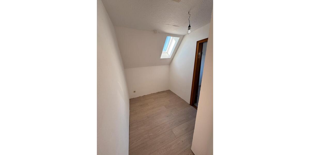 Einfamilienhaus Hesel - 4 Zimmer, 105 m&sup2;, 950&euro; | Angebot:25843291