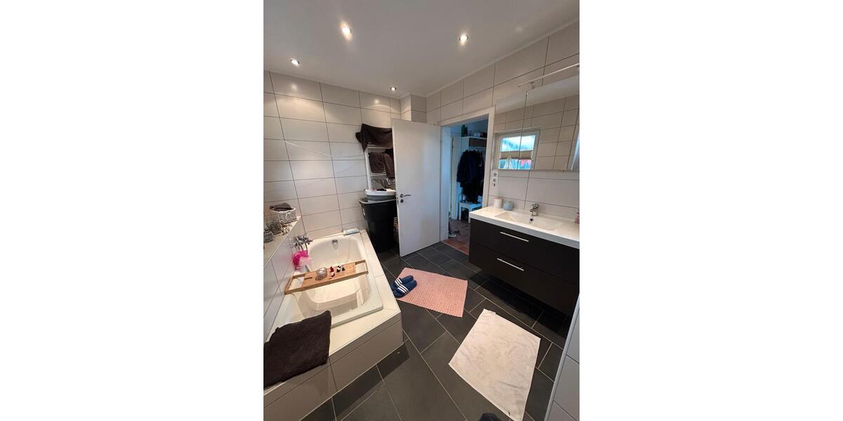 Einfamilienhaus Hinte - 5 Zimmer, 101 m&sup2;, 265.000&euro; | Angebot:25614393