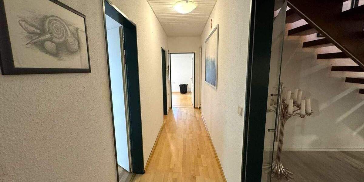 Einfamilienhaus Hage Berum - 5 Zimmer, 216 m&sup2;, 449.000&euro; | Angebot:25689862