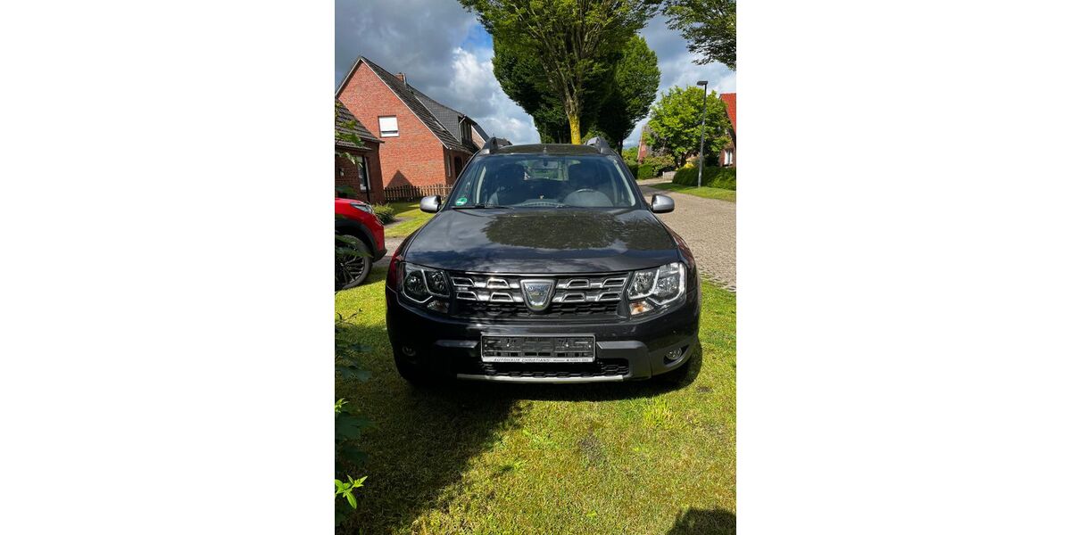 Dacia Duster 74.000 km 8.200 &euro; Weener 26826