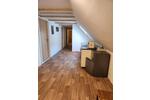 Dachgeschoßwohnung Norden - 2 Zimmer, 90 m&sup2;, 25&euro; | Angebot:26690130