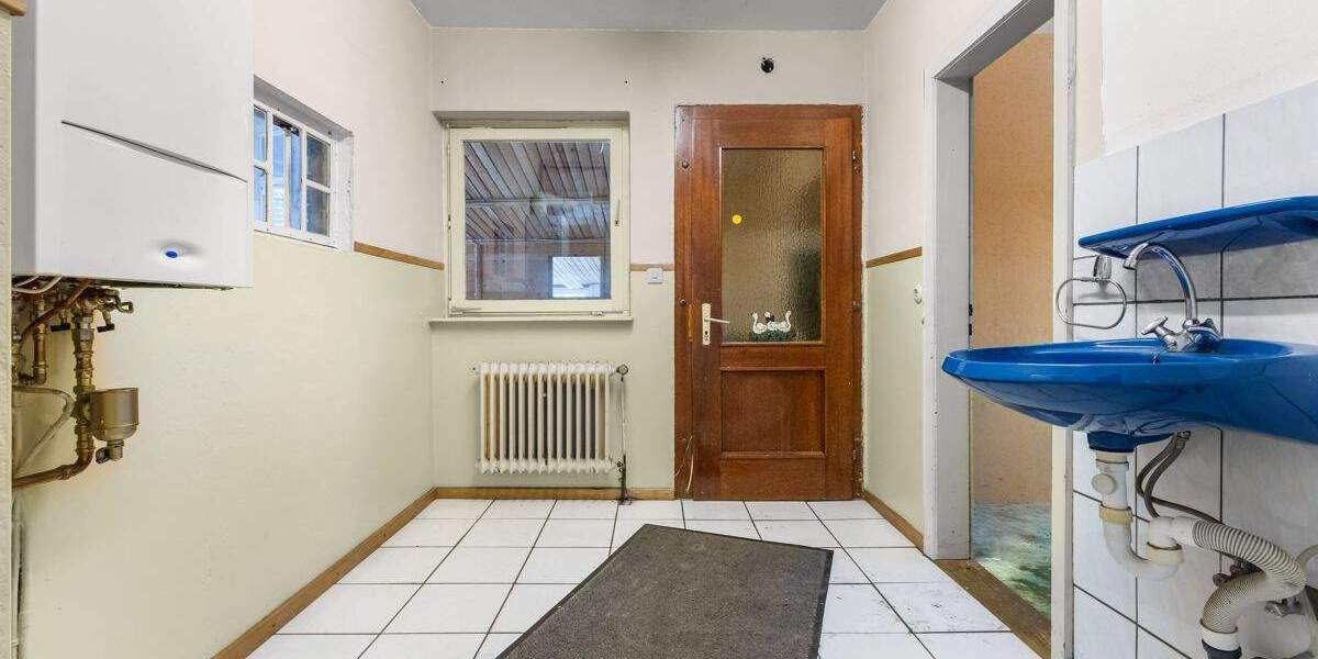 Einfamilienhaus Hinte / Suurhusen Suurhusen - 6 Zimmer, 105 m&sup2;, 119.000&euro; | Angebot:25797172