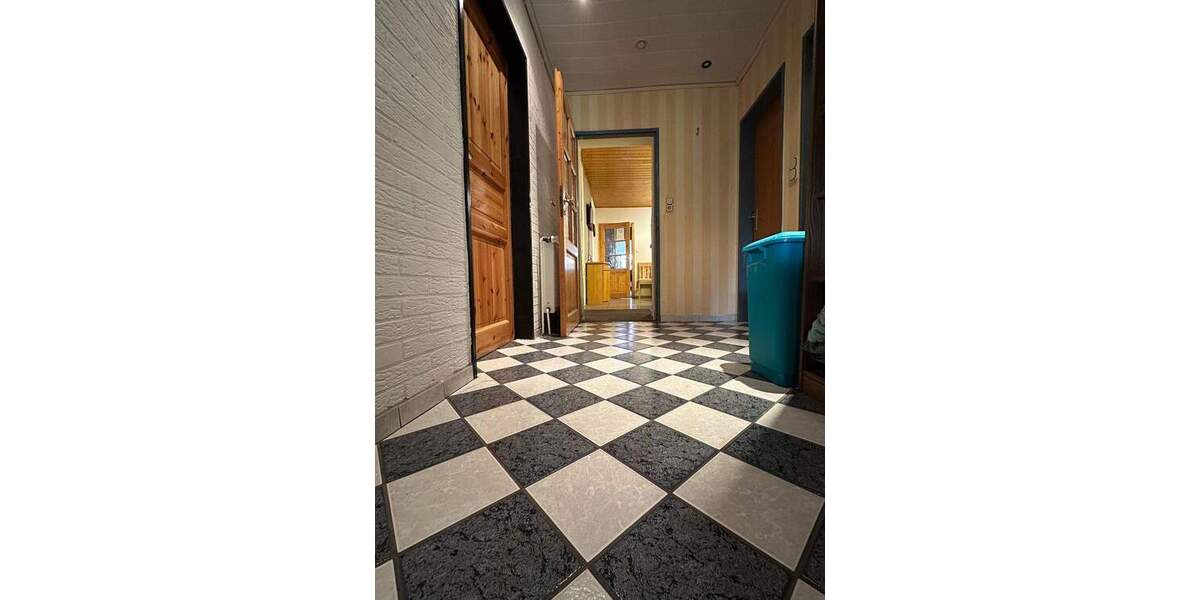 Mehrfamilienhaus, Wohnhaus Weener Stapelmoor - 5 Zimmer, 170 m&sup2;, 225.000&euro; | Angebot:25836701