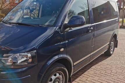 VW T5 Multivan 189.000 km 17.500 &euro; Norden 26506