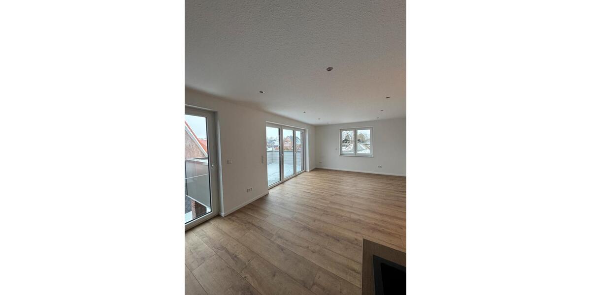 Etagenwohnung Großheide - 3 Zimmer, 84 m&sup2;, 840&euro; | Angebot:25979507