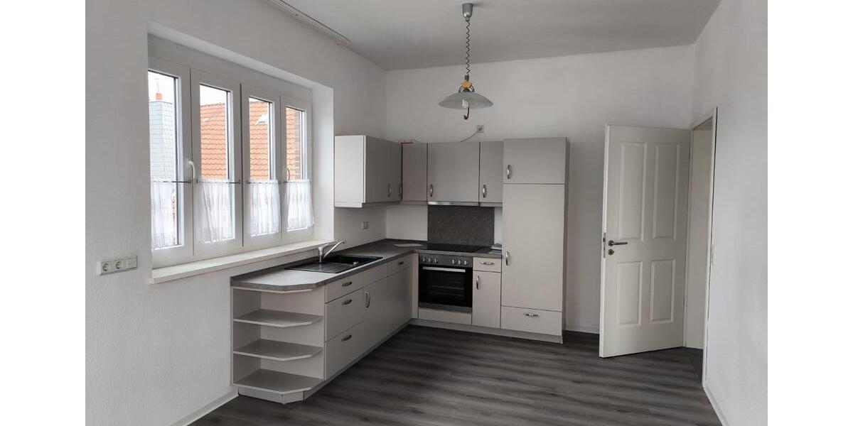 Etagenwohnung Emden - 3 Zimmer, 93 m&sup2;, 1.125&euro; | Angebot:25377056