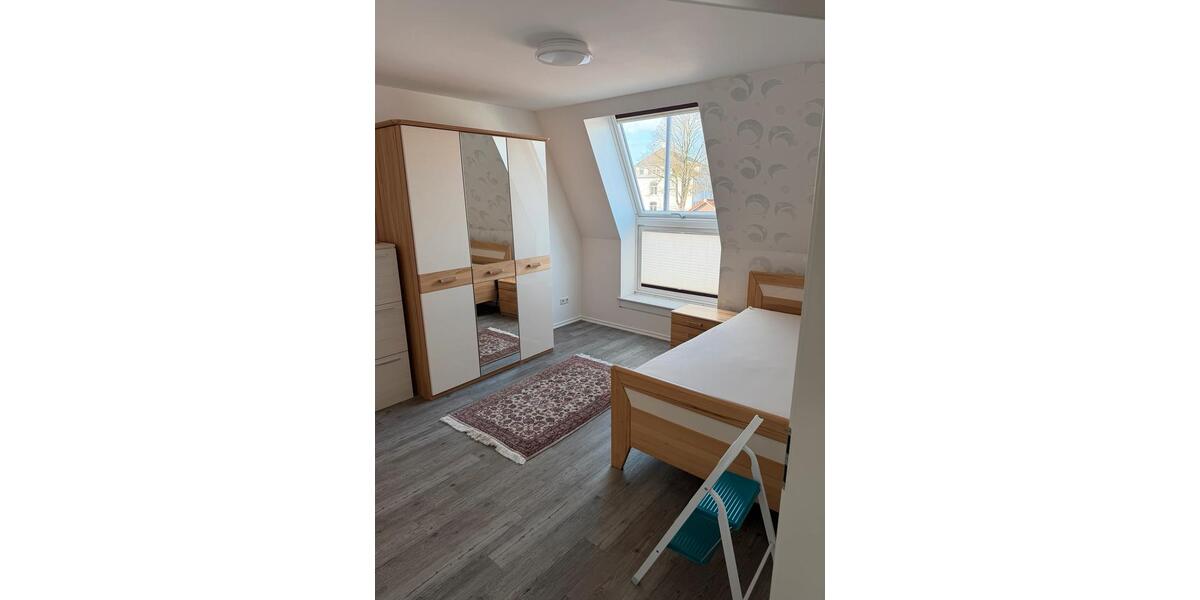 Etagenwohnung Aurich - 2 Zimmer, 74 m&sup2;, 900&euro; | Angebot:26041116