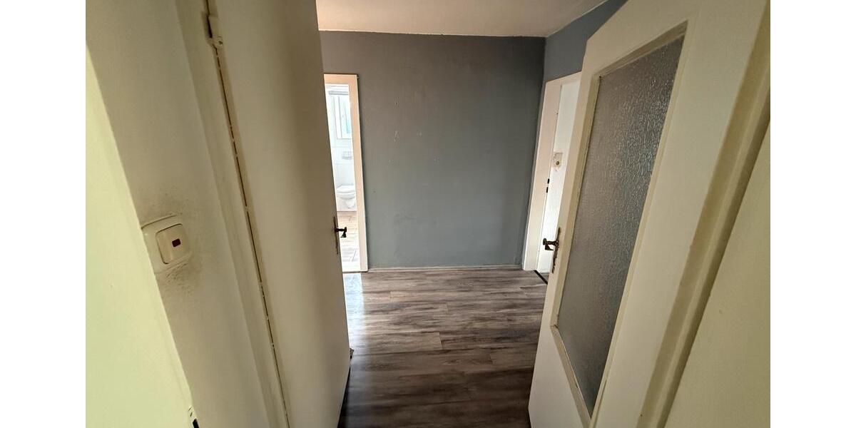 Etagenwohnung Weener - 5 Zimmer, 95 m&sup2;, 1.000&euro; | Angebot:25942354