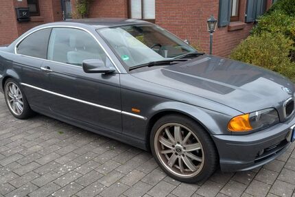 BMW 323 102.950 km 9.270 &euro; Großefehn 26629