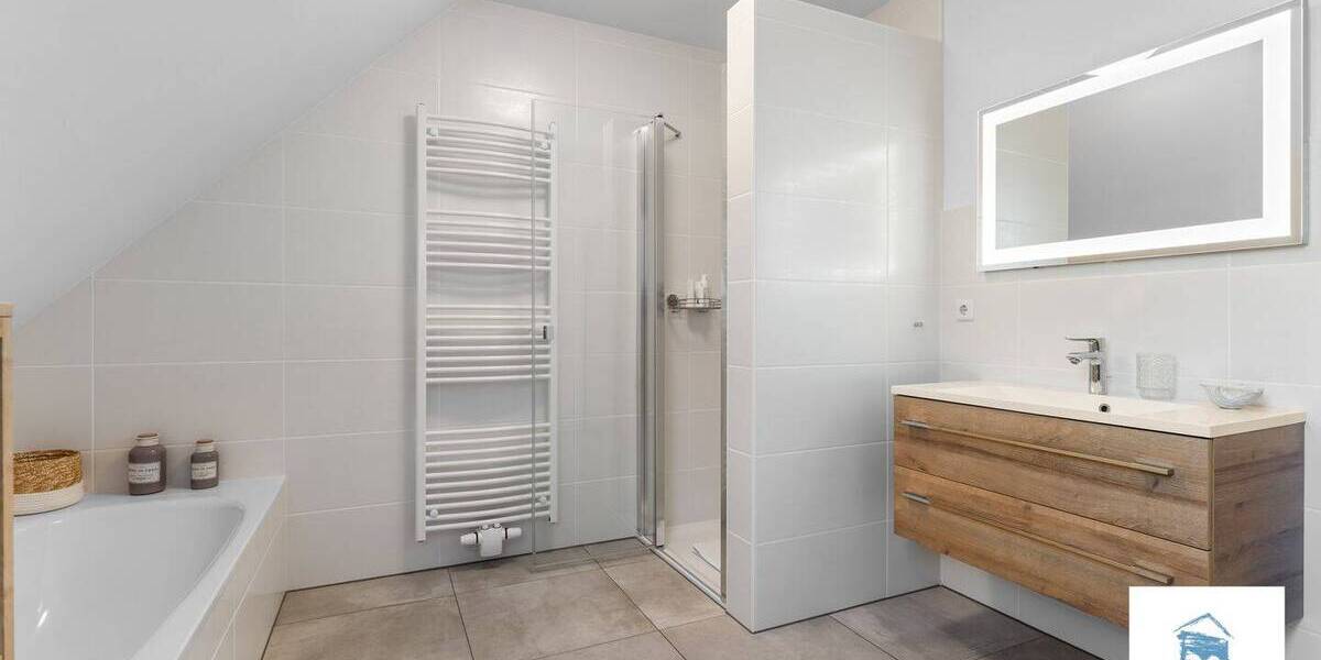 Mehrfamilienhaus, Wohnhaus Westoverledingen Völlenerfehn - 1 Zimmer, 305 m&sup2;, 658.000&euro; | Angebot:25693284