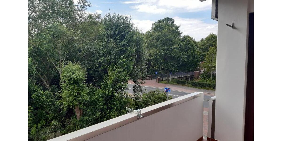 Etagenwohnung Emden - 2 Zimmer, 67 m&sup2;, 680&euro; | Angebot:26049503