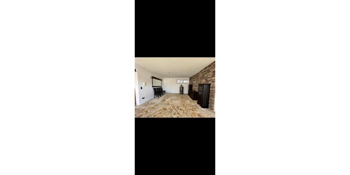 Erdgeschoßwohnung Weener - 3 Zimmer, 105 m&sup2;, 945&euro; | Angebot:25322288