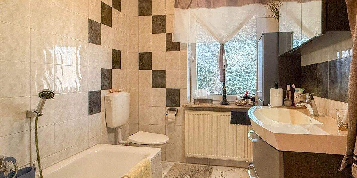 Einfamilienhaus Marienhafe - 6 Zimmer, 135 m&sup2;, 329.000&euro; | Angebot:25692674