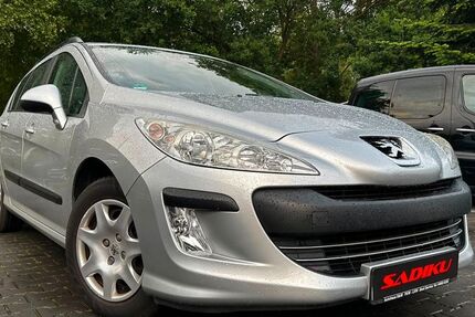 Peugeot 308 140.000 km 2.950 &euro; Westoverledingen 26810