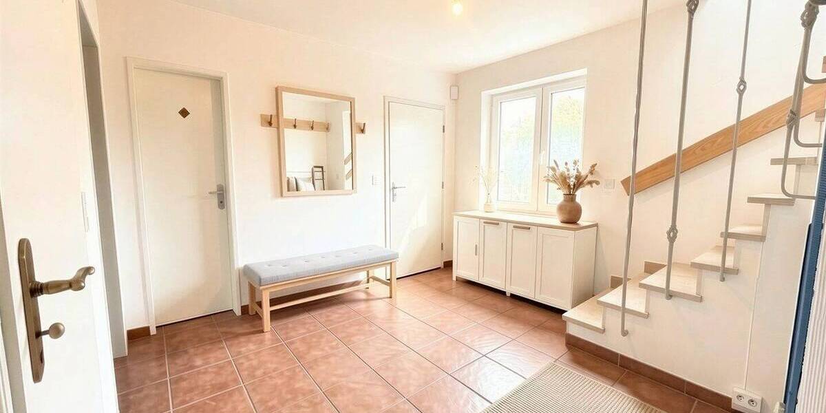 Mehrfamilienhaus, Wohnhaus Hage - 8 Zimmer, 246 m&sup2;, 238.000&euro; | Angebot:26712820