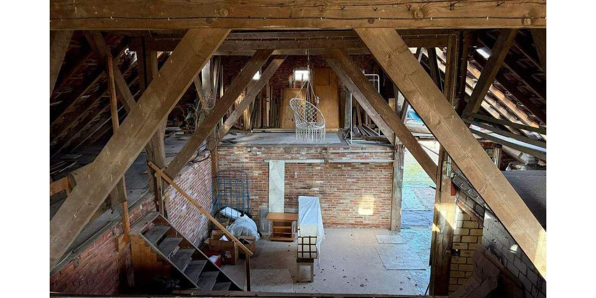 Bauernhaus, Landhaus Moormerland Boekzetelerfehn - 7 Zimmer, 152 m&sup2;, 259.000&euro; | Angebot:25700662